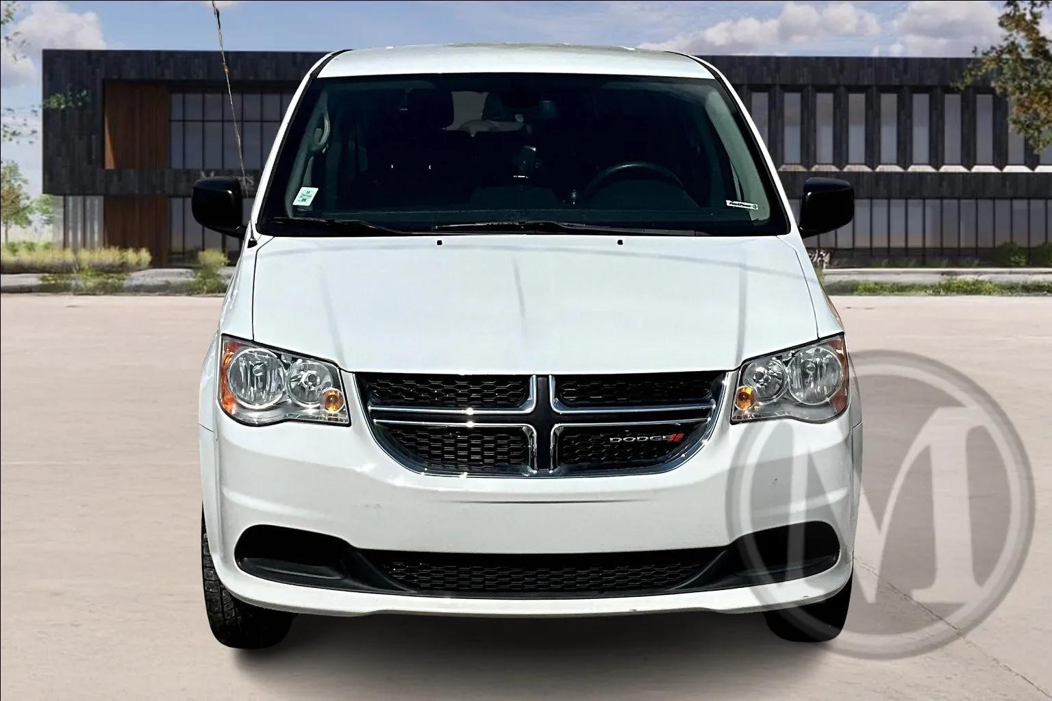 dodge grand caravan 2018 2C7WDGBG7JR363519 image dodge grand caravan 2018 2C7WDGBG7JR363519 image